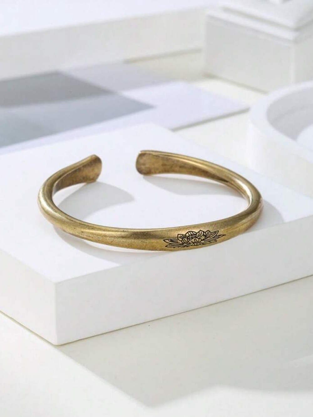 Lotus Cuff Bracelet N2432